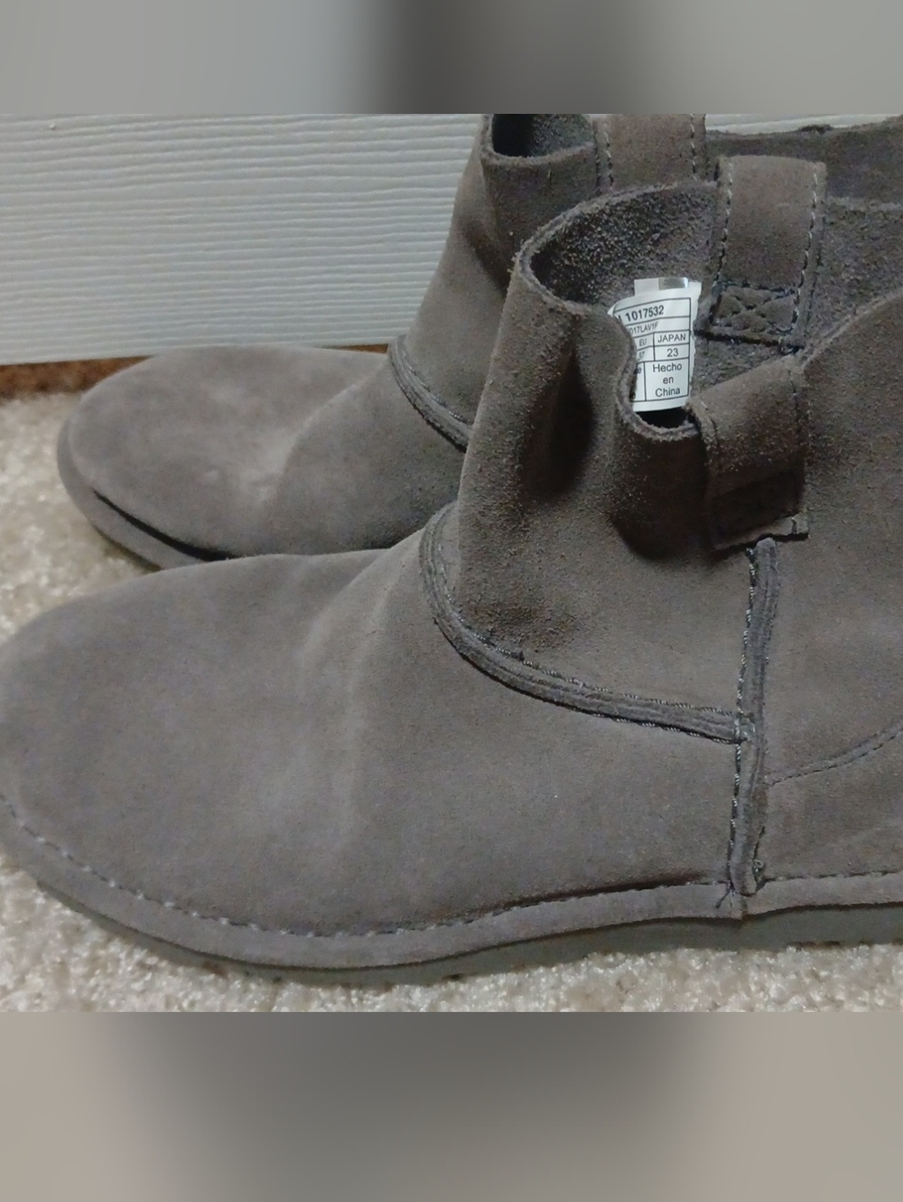 Ugg Small Booties Size 6